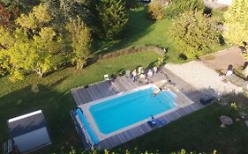Chambres D'Hotes Le Cedre Bleu